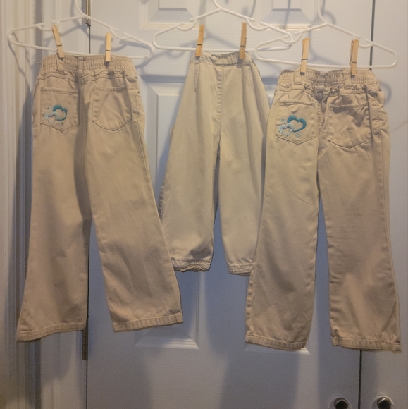 Girls khaki pants & capris bundle - Picture 2 of 6